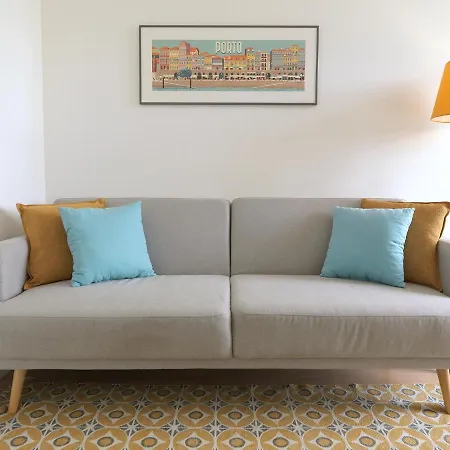 Feels Like Bairro Ignez River View Apartment